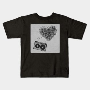 RETRO CASSETTE LOVE Kids T-Shirt